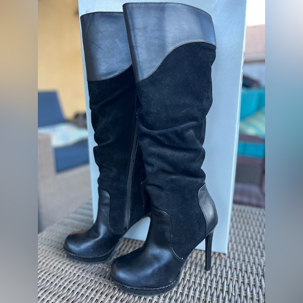 Jessica Simpson Vanessa Black Split Suede Boots